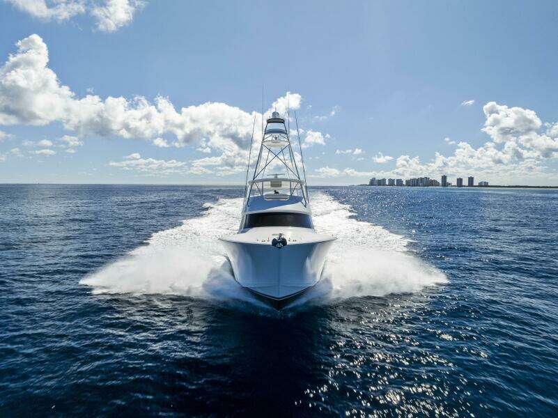 2019 Viking 80 Convertible