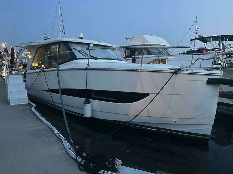 2020 Greenline 39 E-Drive