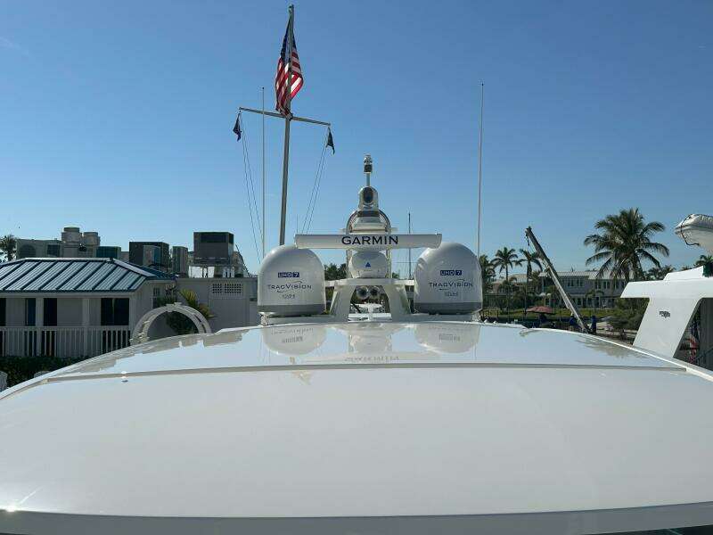 2025 Tiara Yachts 60 EX - Hardtop 