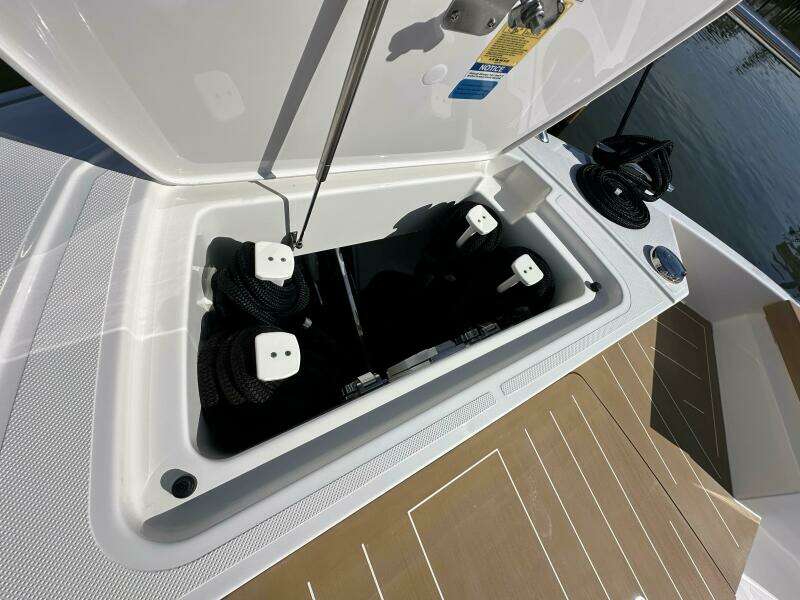 2025 Tiara Yachts 60 EX