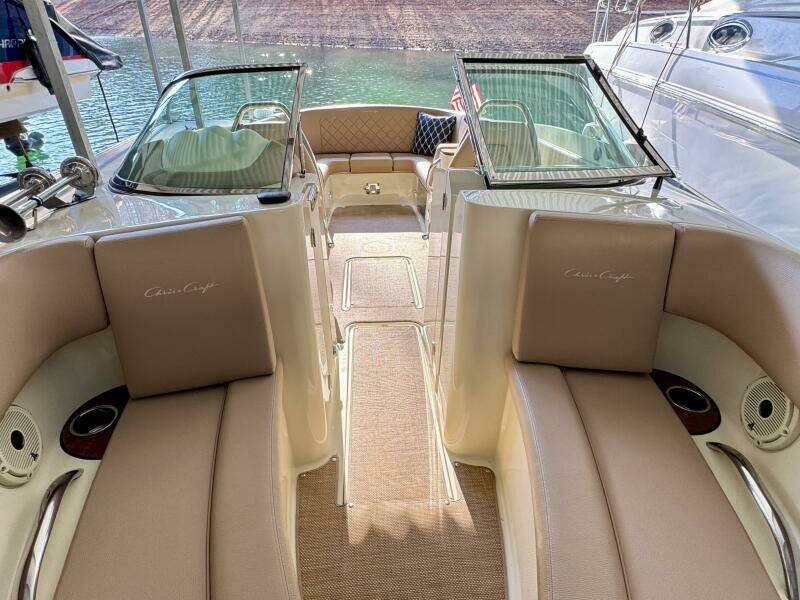 2018 Chris-Craft Launch 27 Heritage Trim Edition - Surf