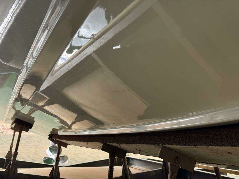 2018 Chris-Craft Launch 27 Heritage Trim Edition - Surf