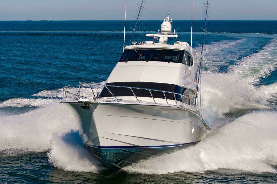 2008 Hatteras 64 Enclosed Bridge