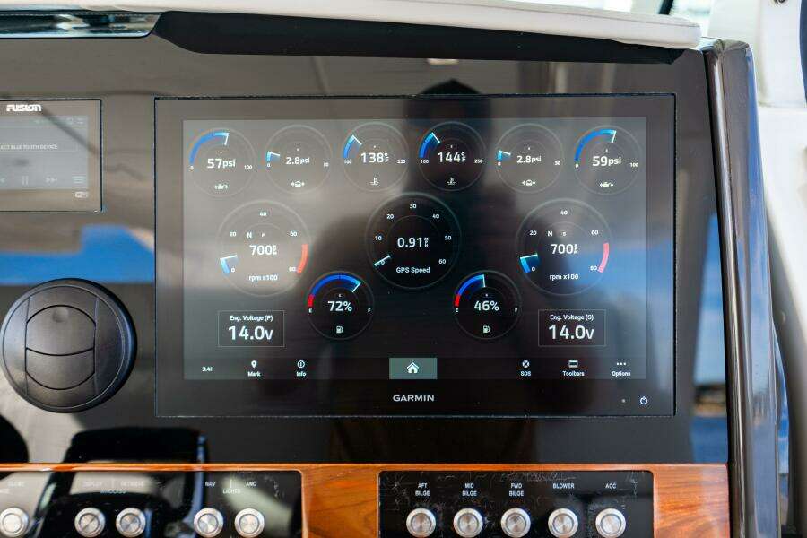 2022 Tiara Yachts 43 LS