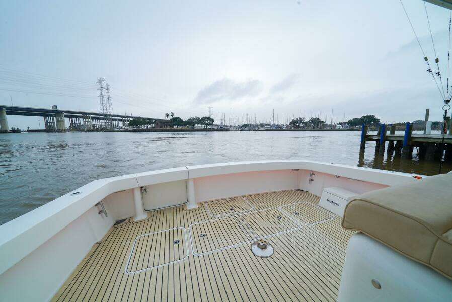2007 Viking 45 Convertible Bad Habits