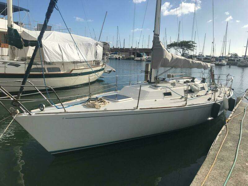 1989 J Boats Masthead Sloop