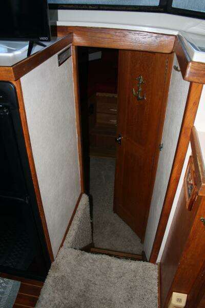 1986 Mainship 40' Double Cabin