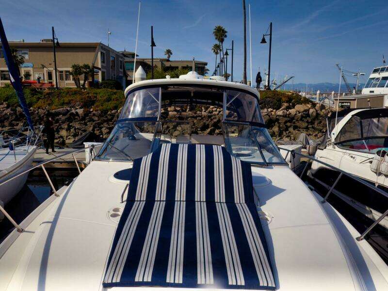 2008 Regal Commodore 4060