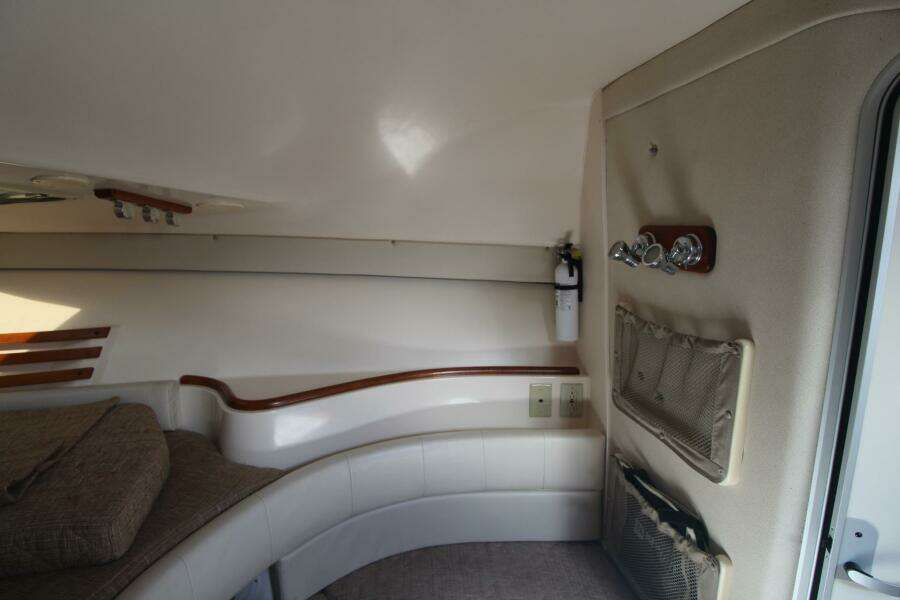 2001 Grady-White 330 Express