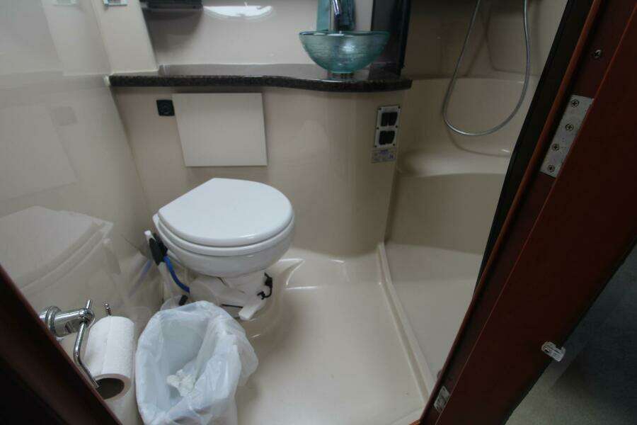 2006 Four Winns 378 Vista