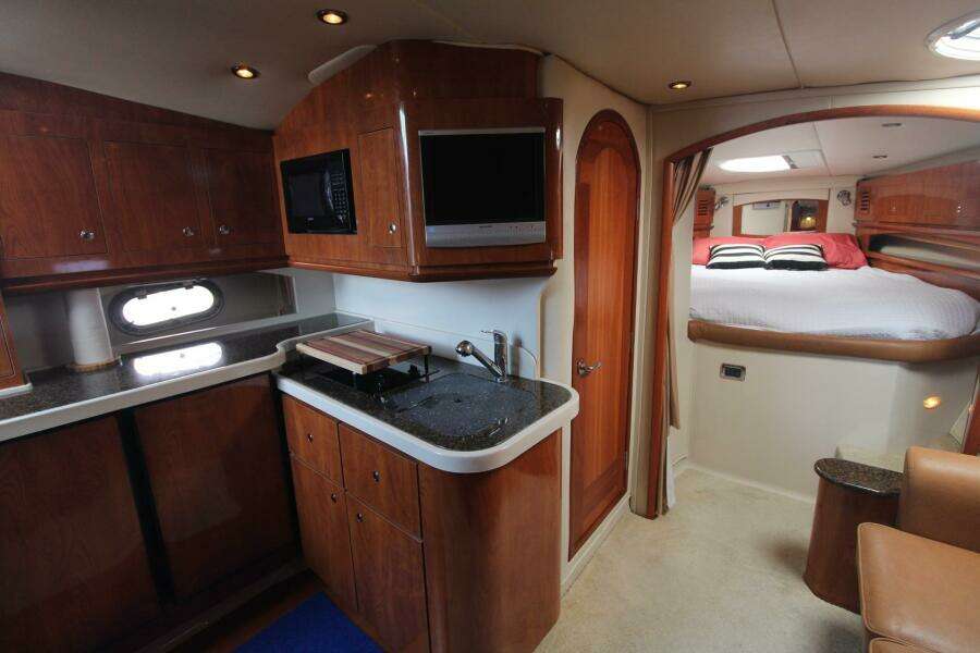 2006 Four Winns 378 Vista