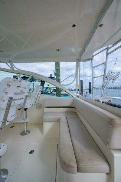 Albemarle 36 Sore Subject Helm Deck Seating