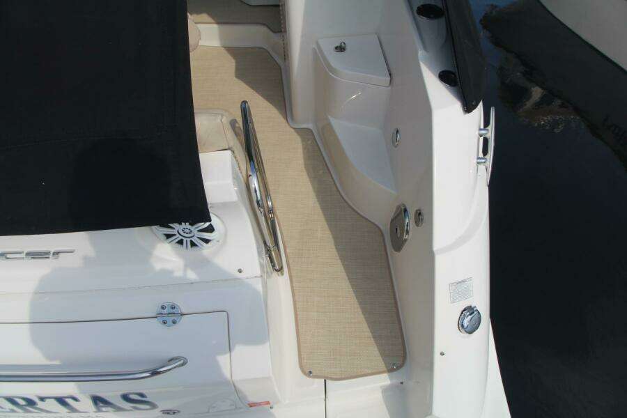 2014 Sea Ray 350 Sundancer