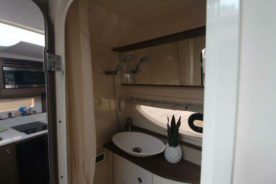 2014 Sea Ray 350 Sundancer