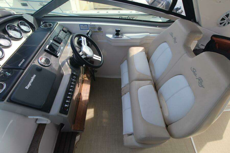 2014 Sea Ray 350 Sundancer