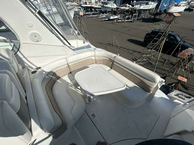 2007 Four Winns Vista