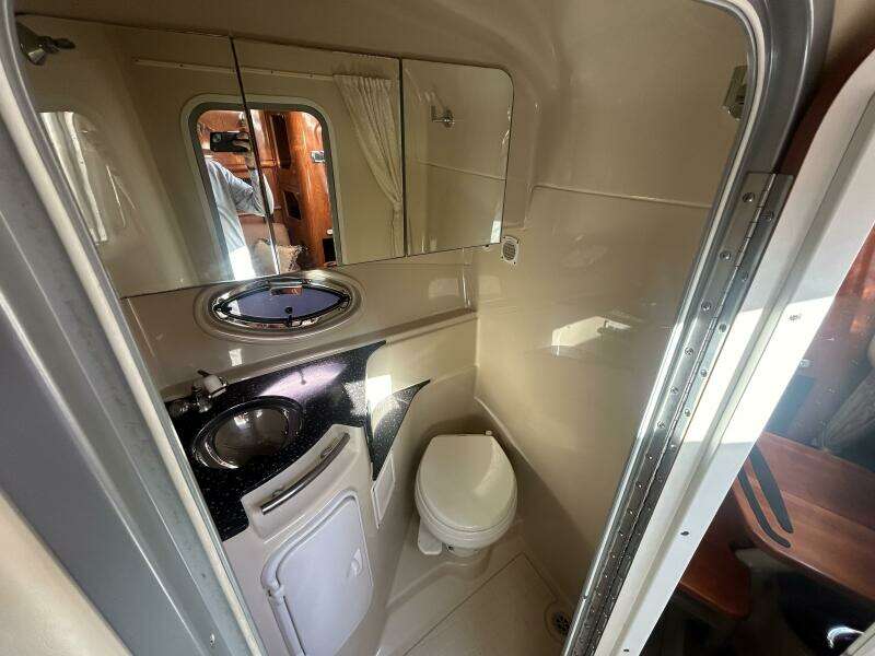 2007 Four Winns Vista