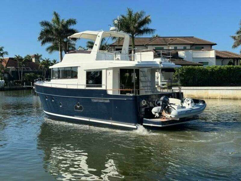 Swiift Trawler 50 -CANDY GIRL and Tender