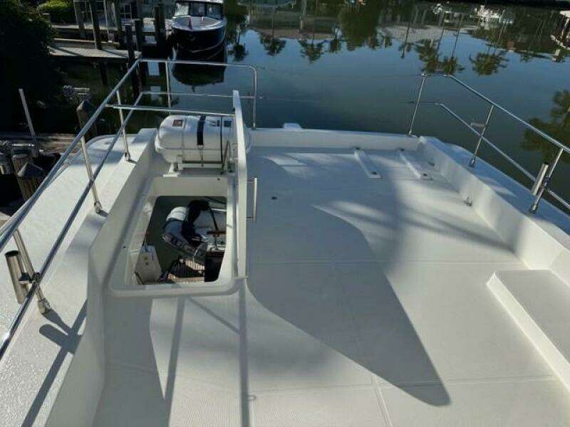 Swift Trawler 50 -Flybridge