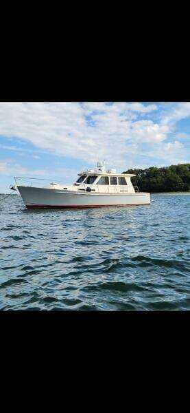 2005 Legacy 42 Express Cruiser