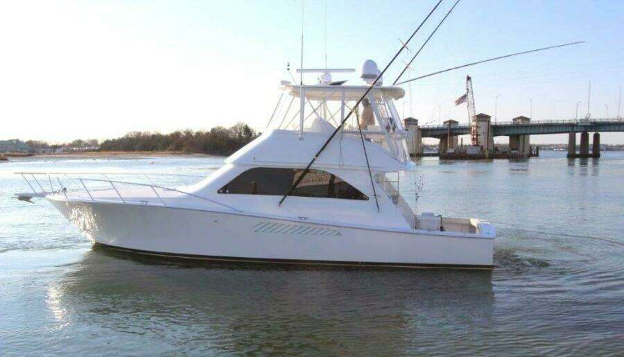 2005 Viking 45 Convertible