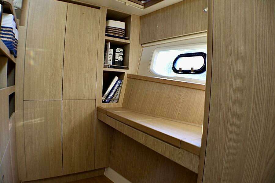 2018 Aquila 44 Catamaran- Master Stateroom 3