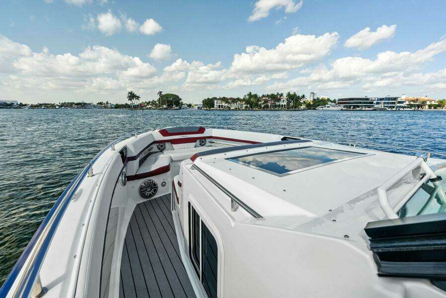 2022 Formula 430 Super Sport Crossover