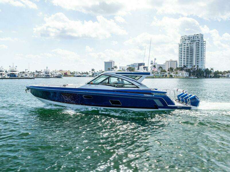 2022 Formula 430 Super Sport Crossover