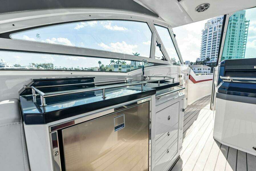 2022 Formula 430 Super Sport Crossover