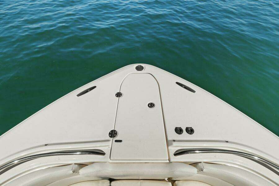 2016 375 Grady-White Freedom