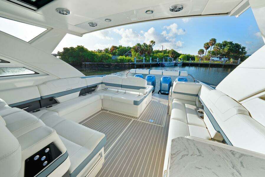 2018 Formula 430 Supersport Crossover