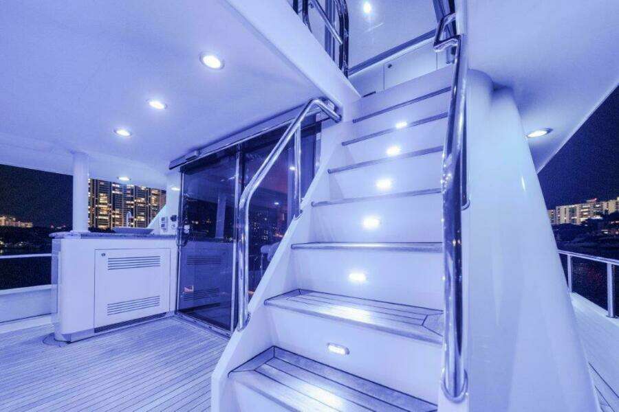 2006 Cheoy Lee Motoryacht