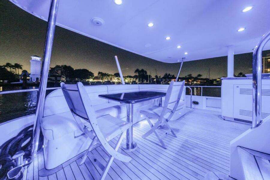 2006 Cheoy Lee Motoryacht