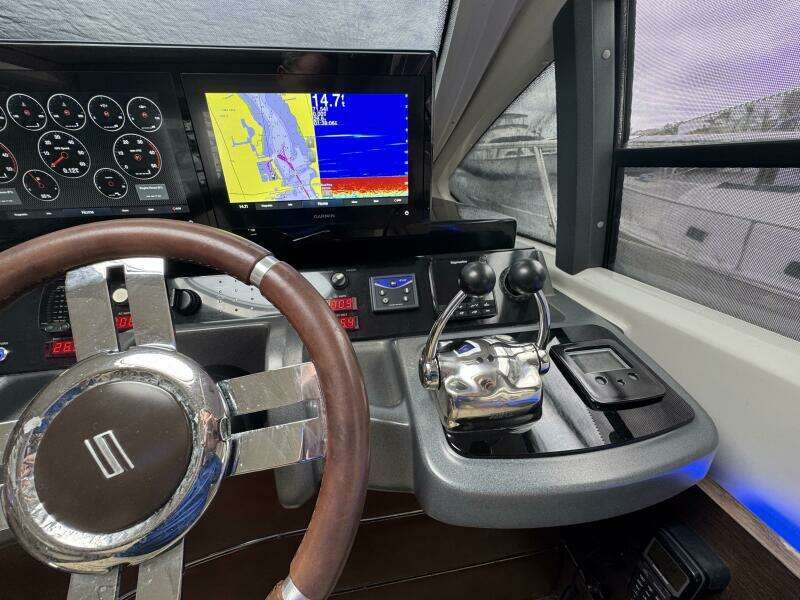 2007 Azimut 43s
