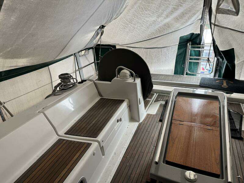 2014 Beneteau Oceanis 48