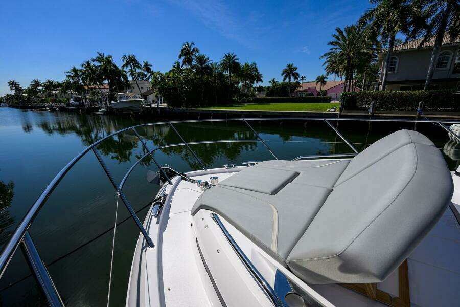 Princess V55 Ladybird - Bow