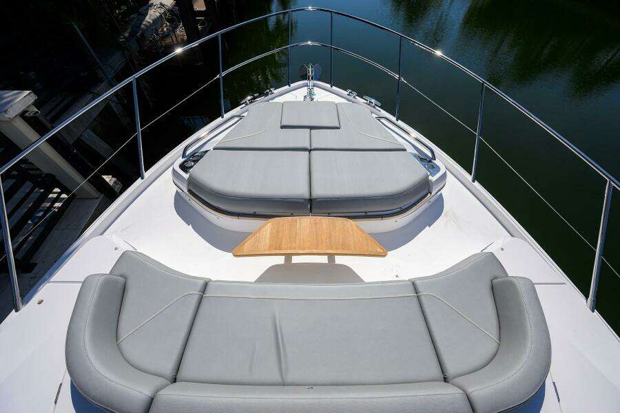 Princess V55 Ladybird - Bow