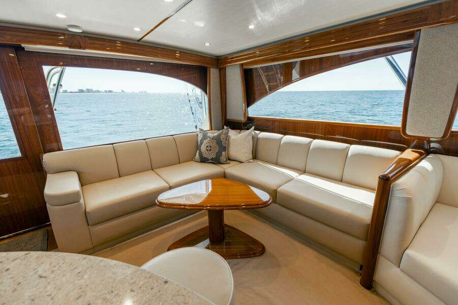 2018 Viking 62 Convertible- Da'Grits- Salon