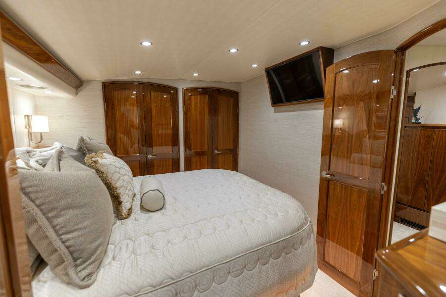 2018 Viking 62 Convertible- Da'Grits-Master Stateroom