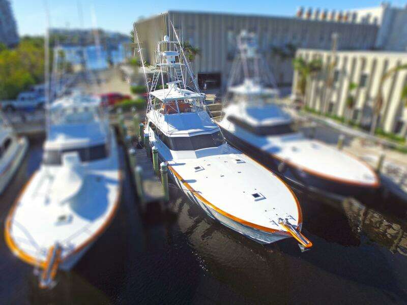 2000 Merritt 80 Sportfish