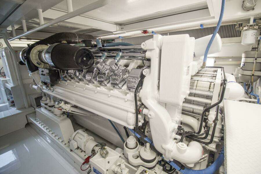 2000 Merritt 80 Sportfish