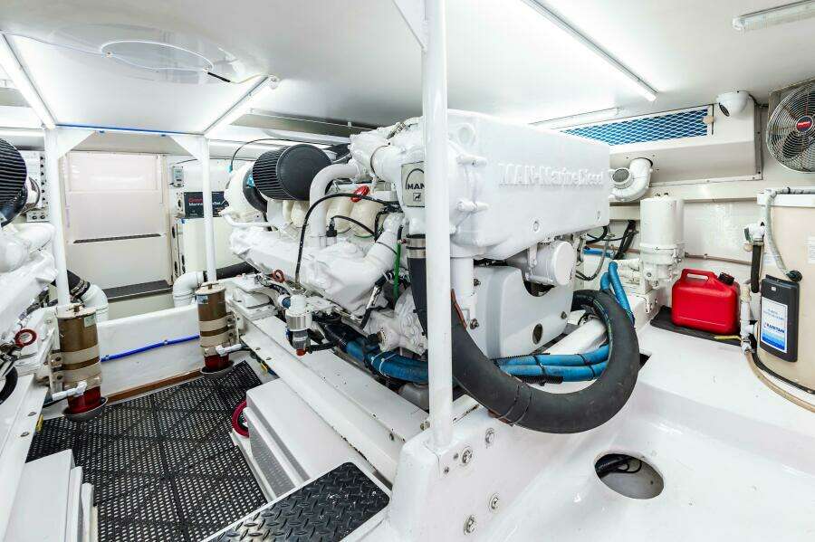 2001 Viking 50 Convertible