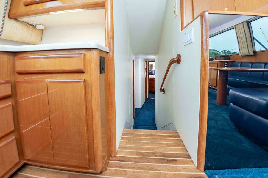 2001 Viking 50 Convertible