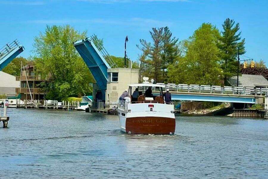 1960 Chris-Craft 45 Constellation