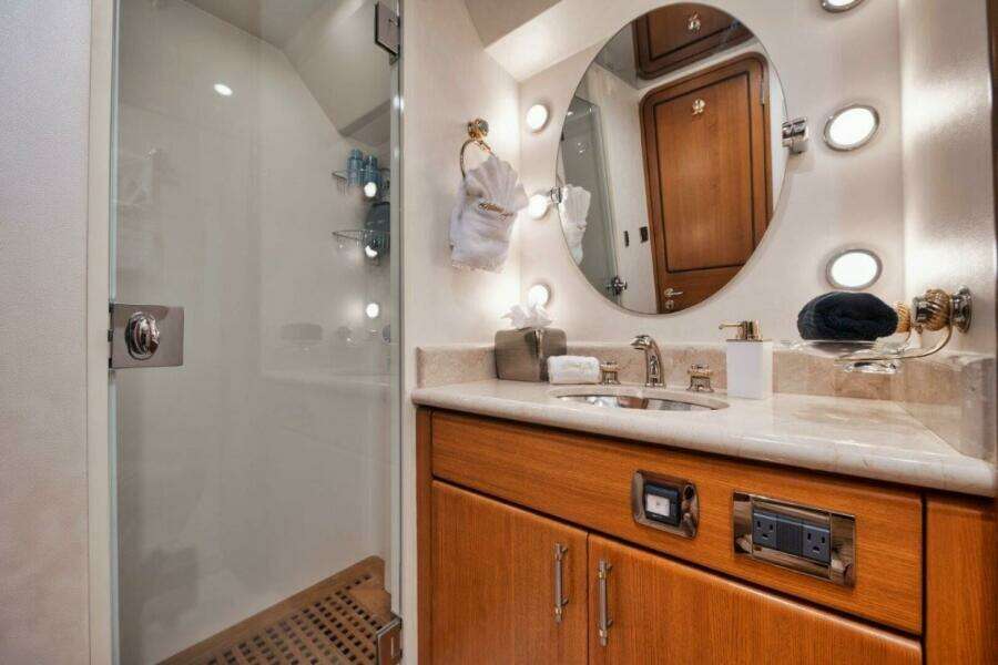 2001 Westport 112 Westport