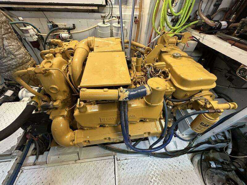 57' DeFever port main engine