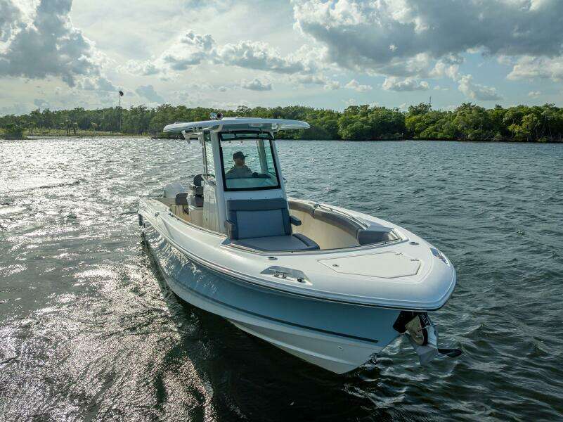 2023 Boston Whaler 280 Outrage