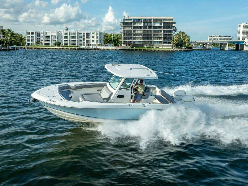 2023 Boston Whaler 280 Outrage