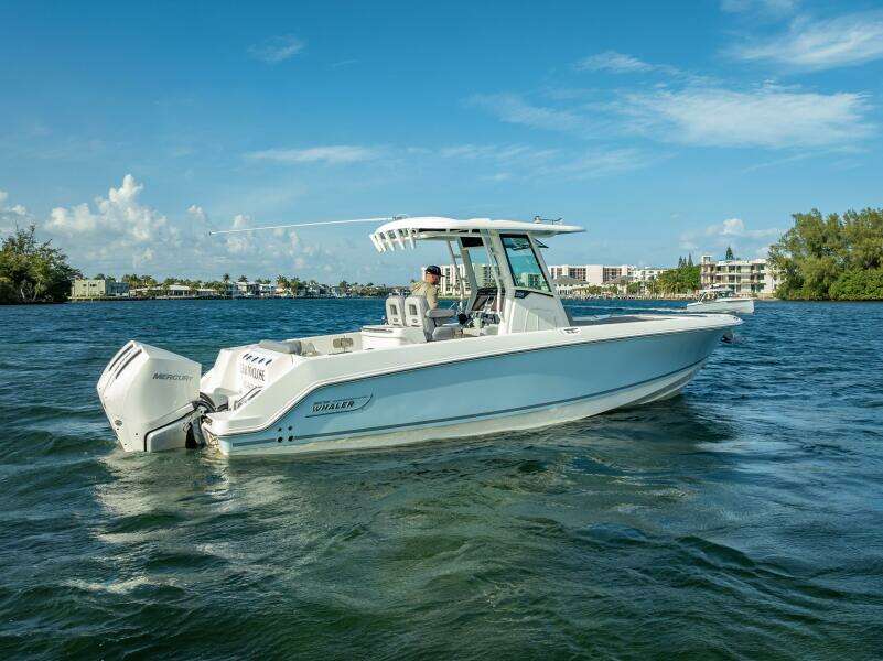 2023 Boston Whaler 280 Outrage