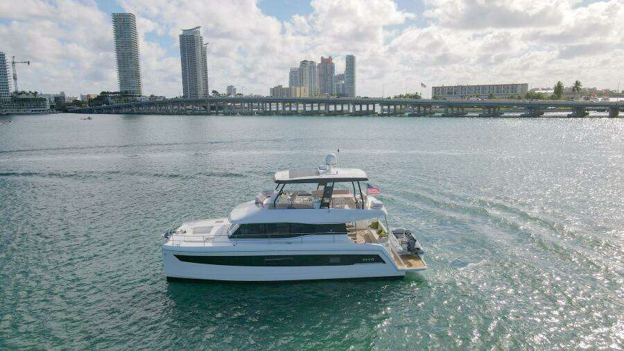 2022 Fountaine Pajot Hawkeye Port Profile